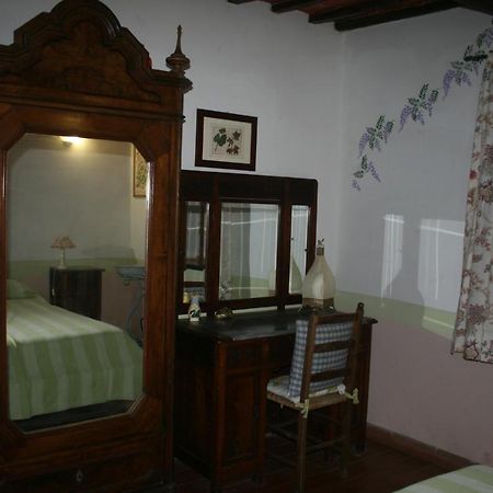 B & B I Melograni Porano Exterior foto